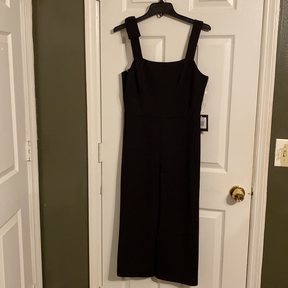 🆕MARINA B - LYCRA SQUARE NECKLINE JUMPSUIT (K) - Picture 2 of 5